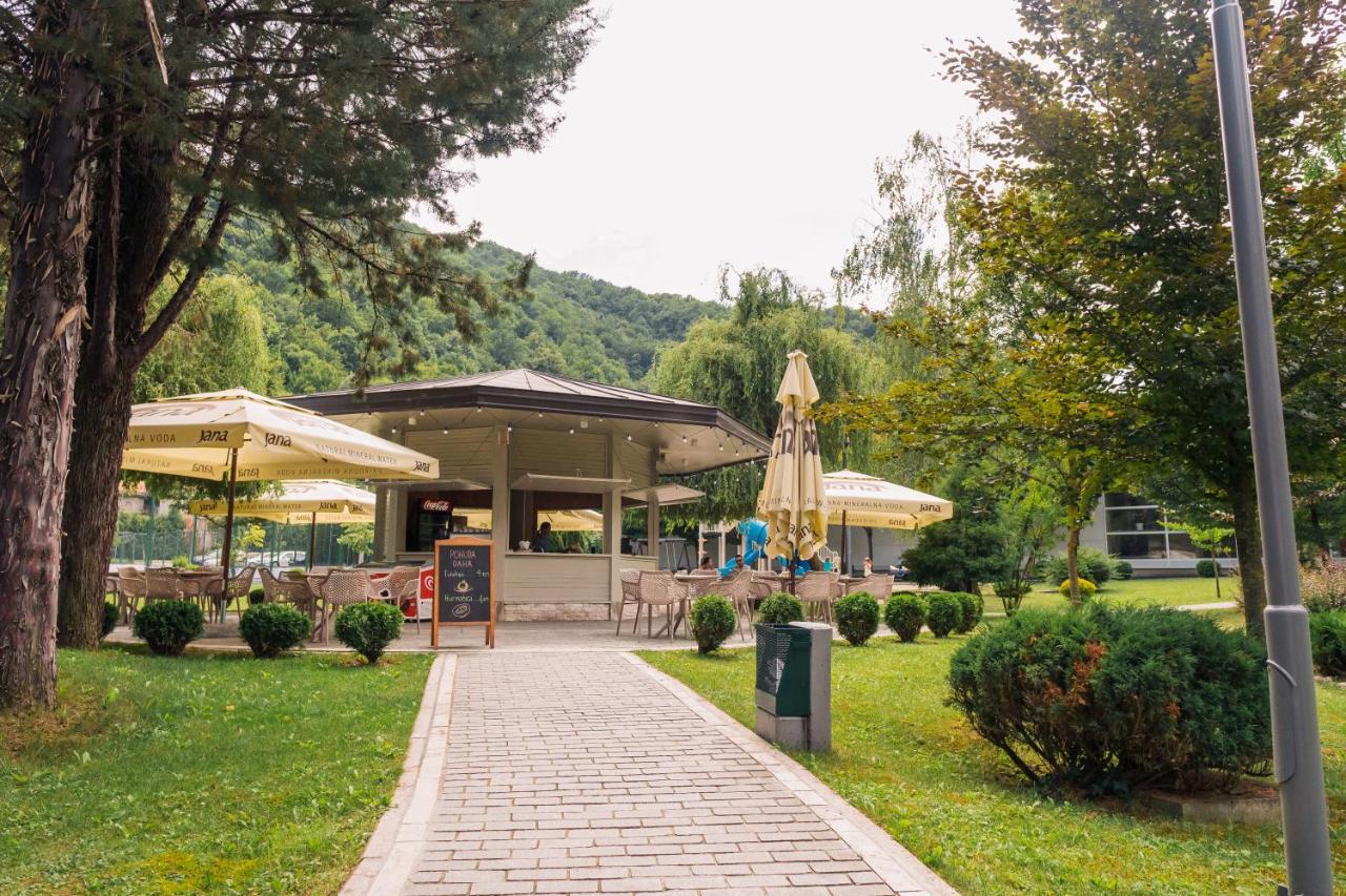 Garden City Hotel Коніц Екстер'єр фото