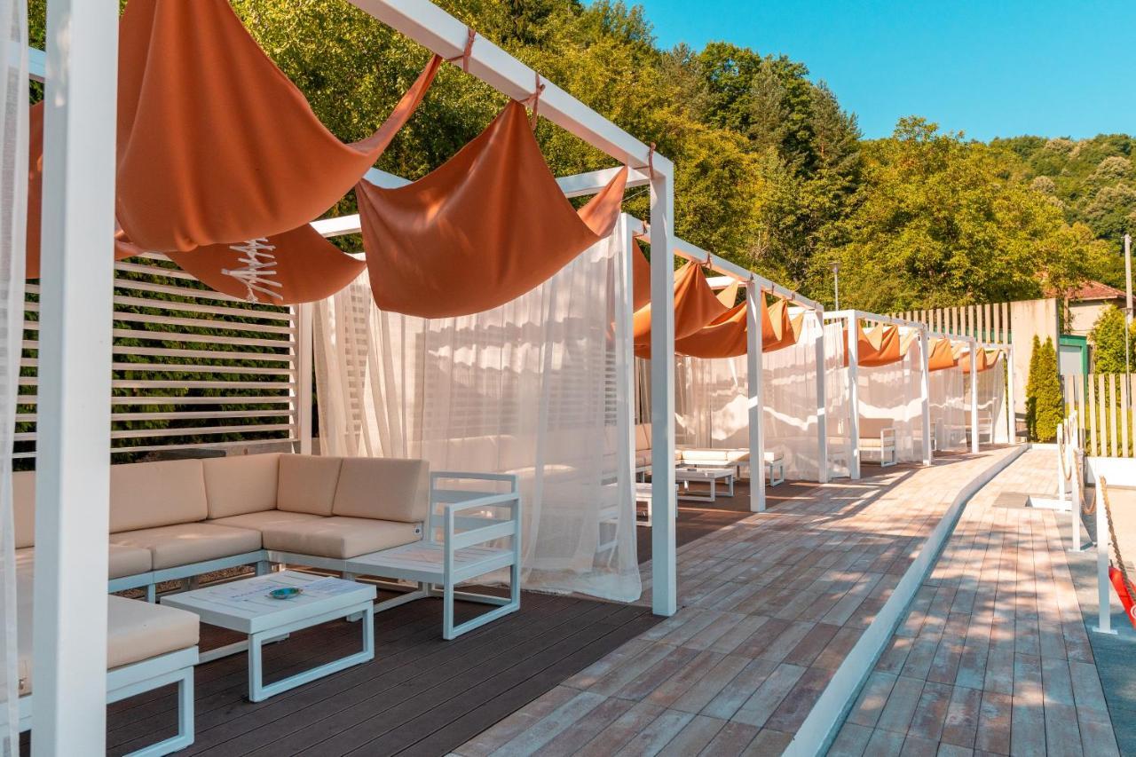 Garden City Hotel Коніц Екстер'єр фото