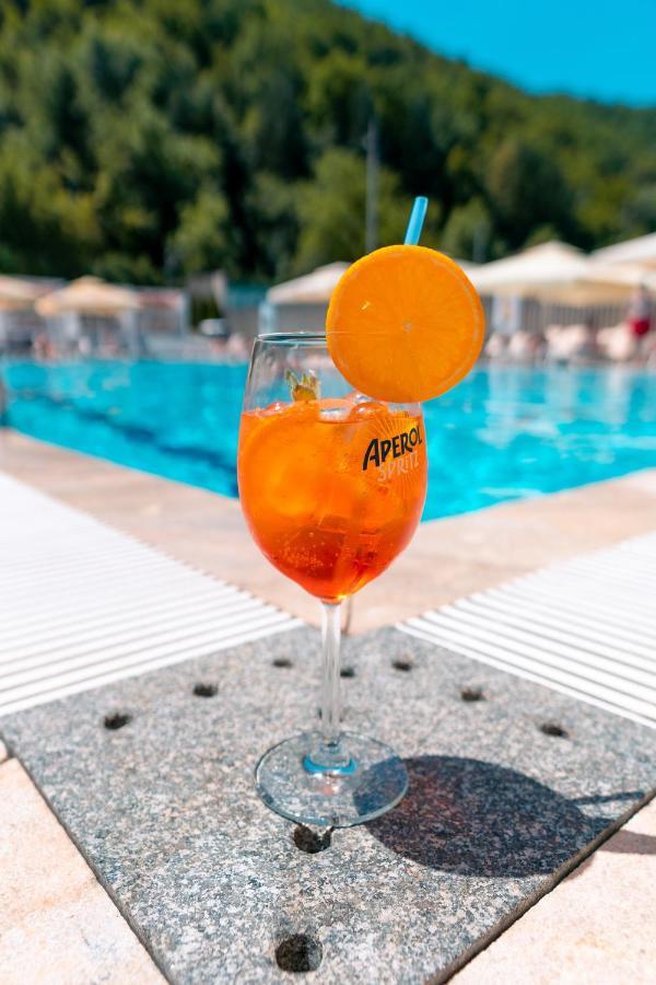 Garden City Hotel Коніц Екстер'єр фото